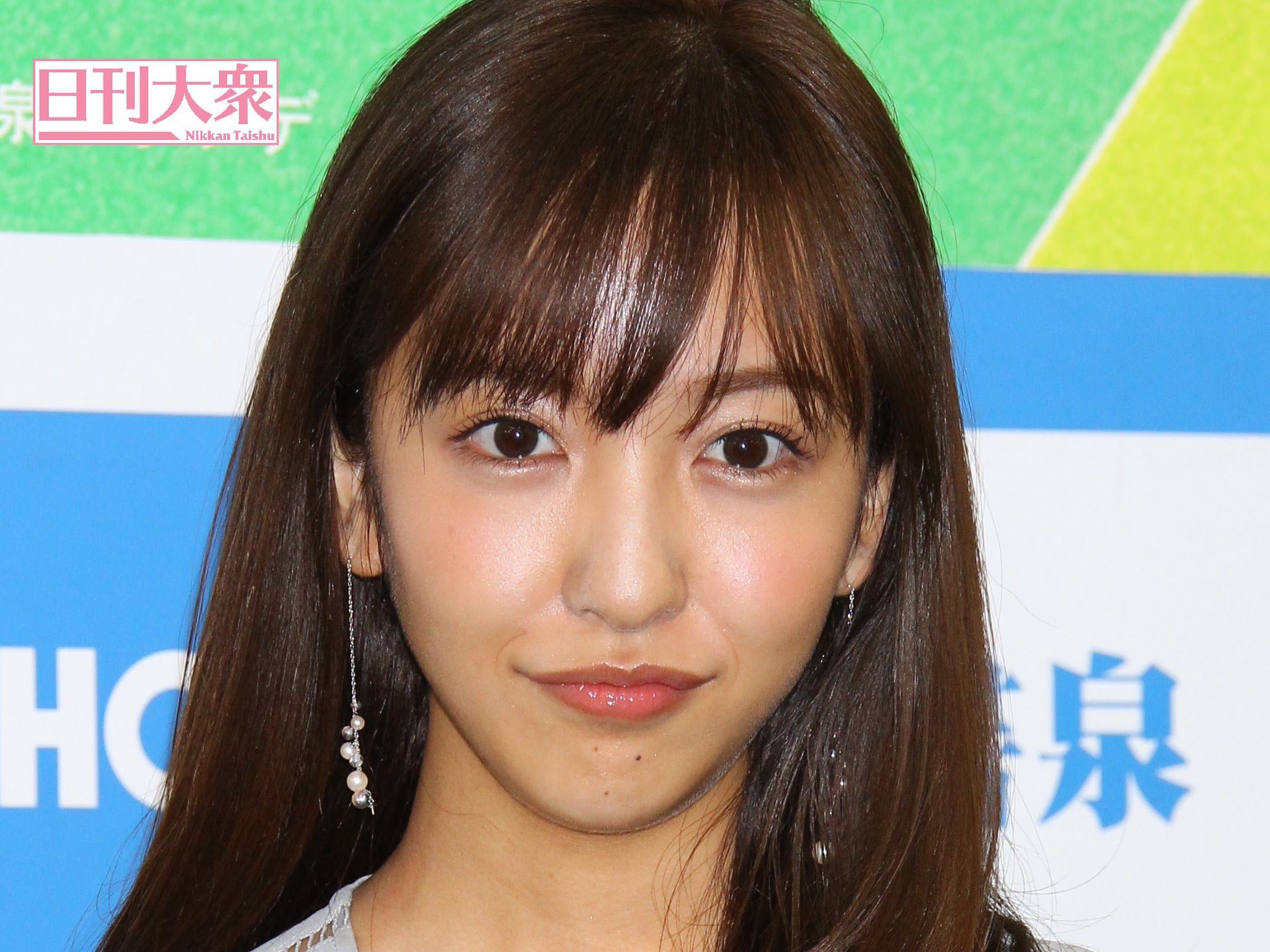 元AKB48板野友美はママタレに!?「プロ野球選手との結婚での未来像」の画像