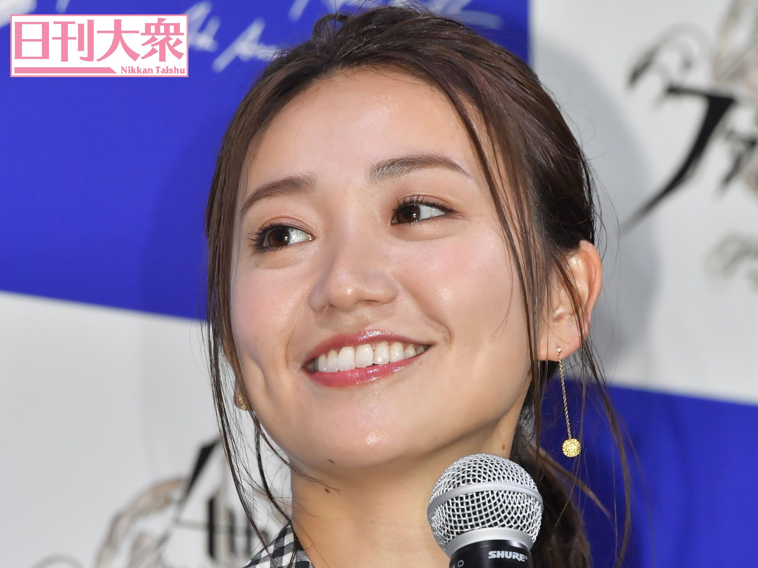 大島優子“新婚ホヤホヤ”の笑顔輝くハッピーオーラ全開ショットに「ますます綺麗に」「大人の色気が…」の声！の画像