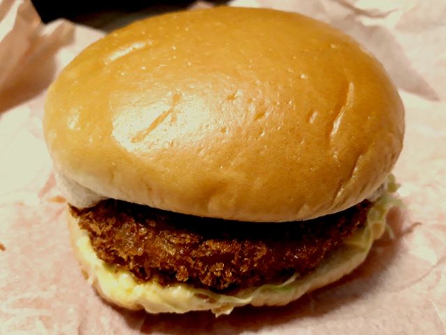 マクドナルド「超＆熟グラコロ」、 冬の定番バーガーのお味は？の画像